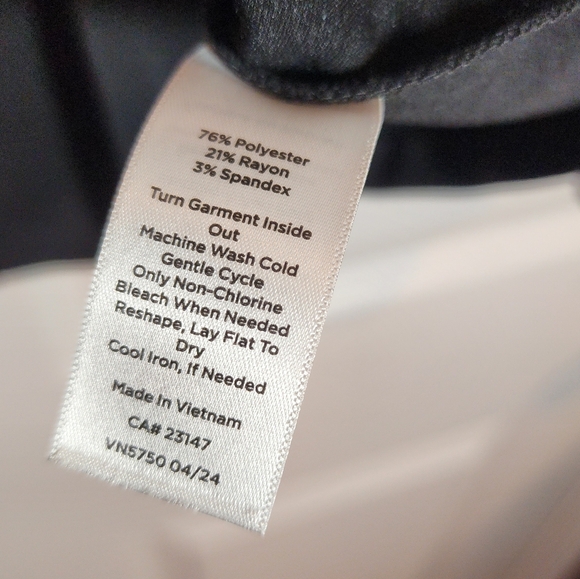 Talbots Plus Passport Ponte Zip Mock Neck Pullover Black Quarter Zip 2X - Picture 6 of 7